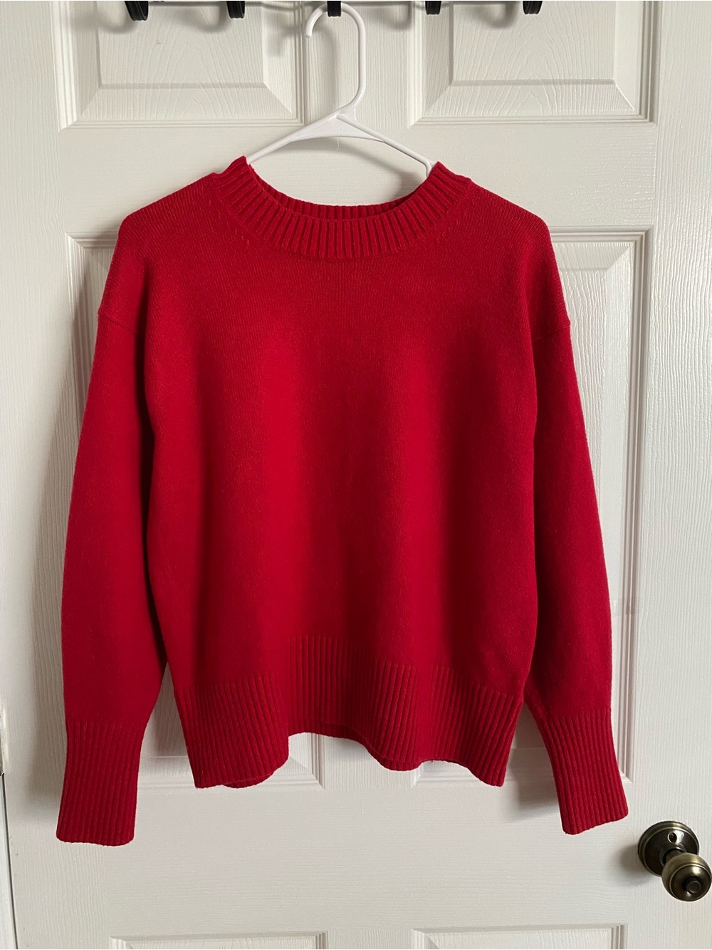 Banana Republic Bright Red Crewneck Sweater - Cotton Blend | Size M